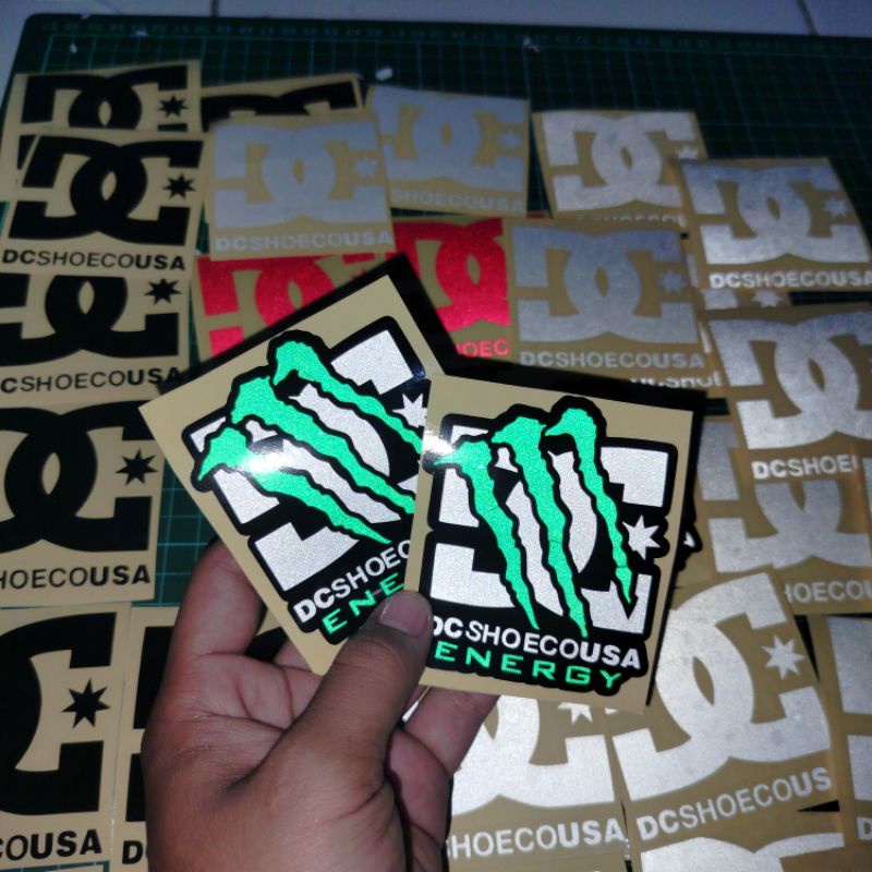 Sticker Cutting DC DCSHOEOCUSA