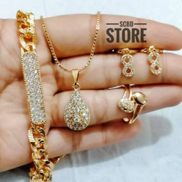 Cod bayar di tempat perhiasan titanium  mewah satu  set  
