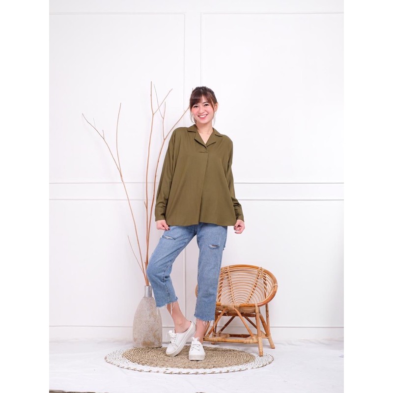Emma Shirt / Kemeja Blus Wanita Katun Uniqlo Rayon Lengan Panjang