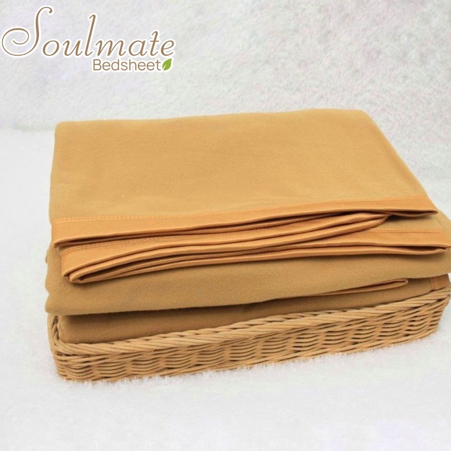 Selimut Polos Coklat Hotel  Bahan Polar Ukuran 200x240