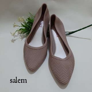 Sepatu Wanita Motif Salur Jelly Shoes Wedges Tinggi 4cm Sepatu Wanita Motif Salur Jelly Shoes Wedges Tinggi 4cm