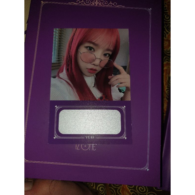 IZONE/IZ*ONE ONEIRIC DIARY PC & SCRATCH CARD