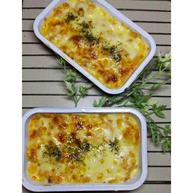 

Macaroni mozarella / makaroni panggang min 4lloyang