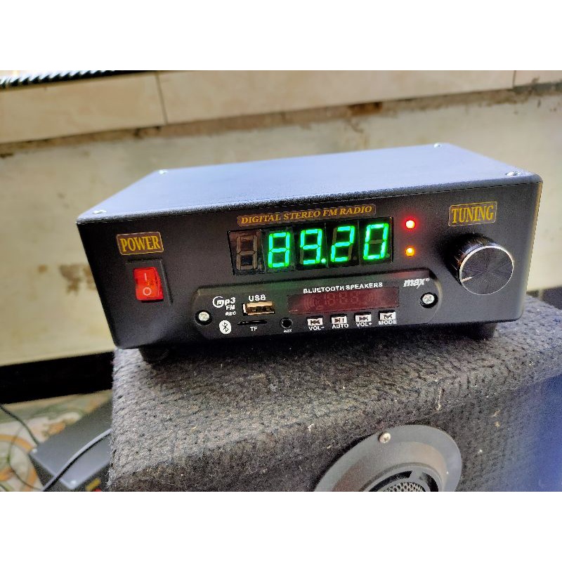 TUNER FM+FREKUENSI COUNTER+MP3 BT