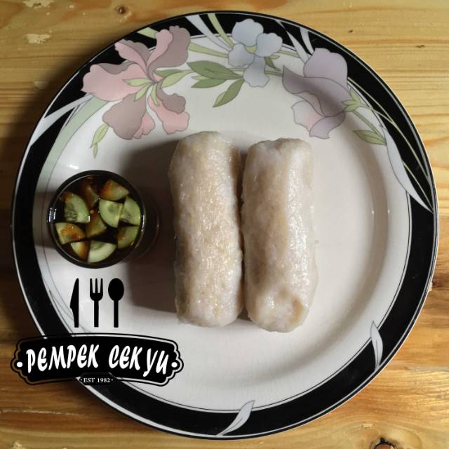 

Pempek Lenjer Besar