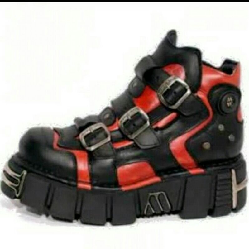 sepatu boots rock diego hitam merah gesper / sepatu newrock /sepatu  touring