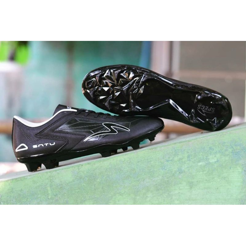 Specs Accelerator Satu Pro FG Black/Silver
