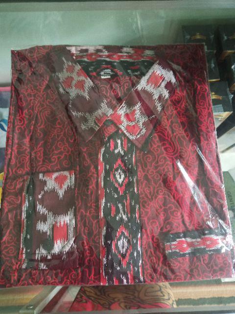 Kemeja Batik Merah Merona
