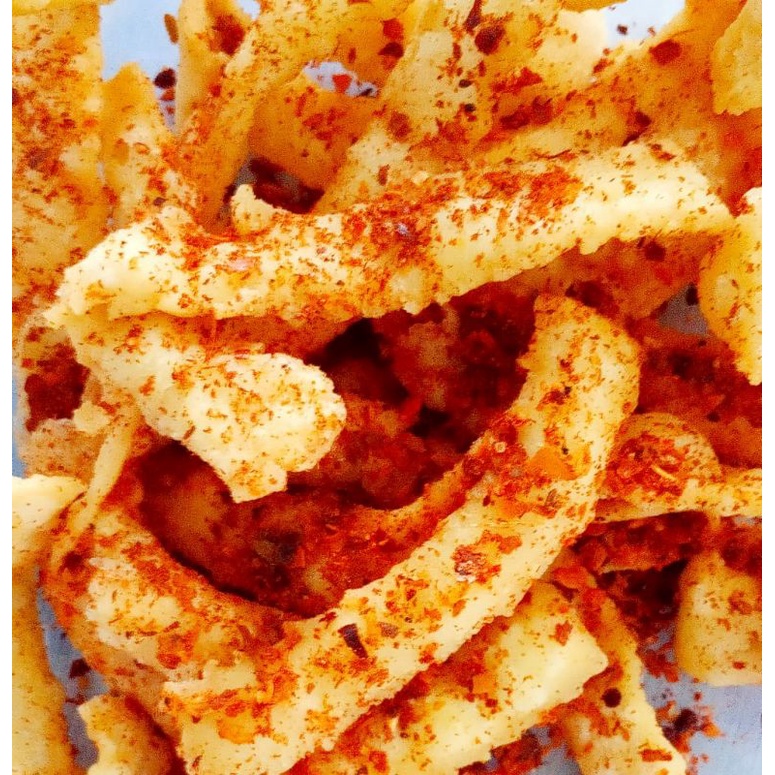 

Camilan nonton Kripik Pedas