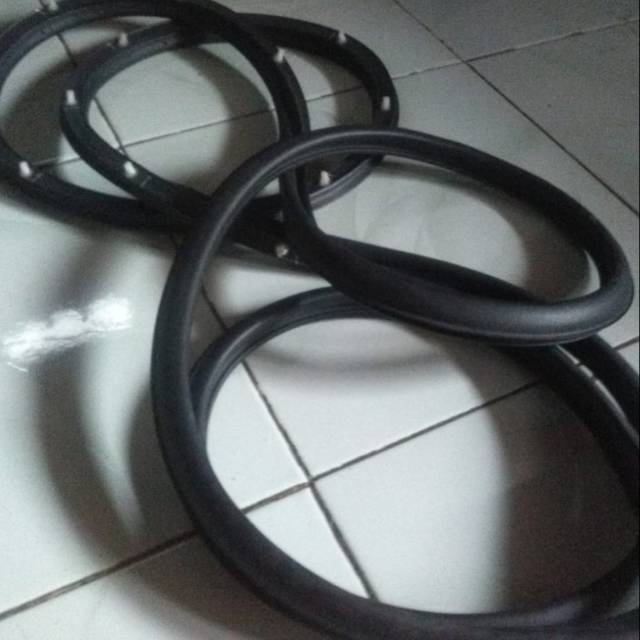 Karet pintu belakang kijang super