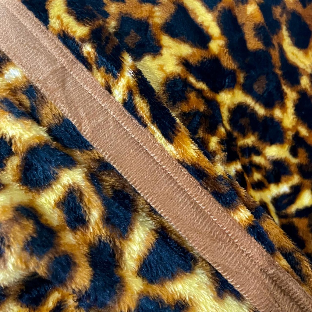 Selimut Bulu Halus Ukuran 200x230 Jumbo Motif Spesial Leopard List