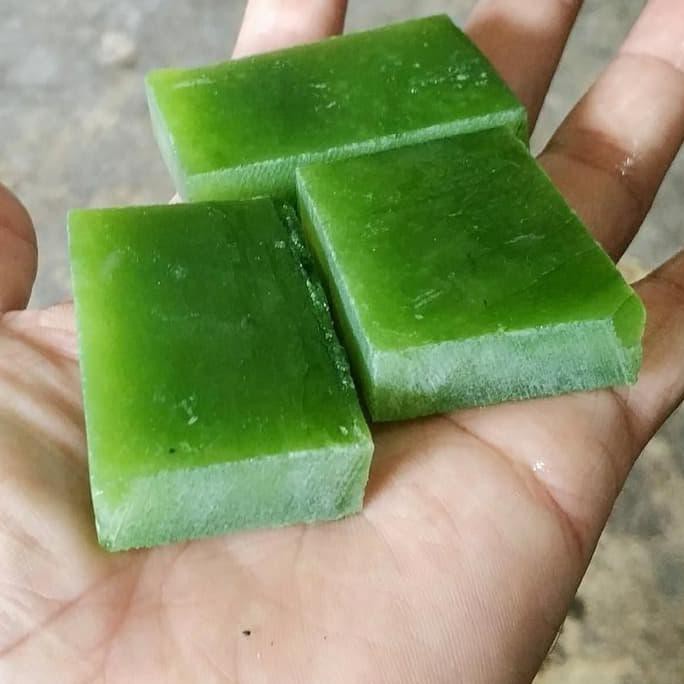 Terlaris Bahan Rough Batu Akik Natural Giok China Sale