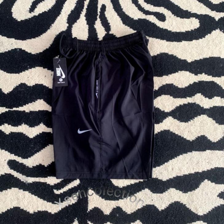 Modern.. CELANA OLAHRAGA CELANA PENDEK PRIA KOLOR PENDEK KOLOR PARASUT NIKE