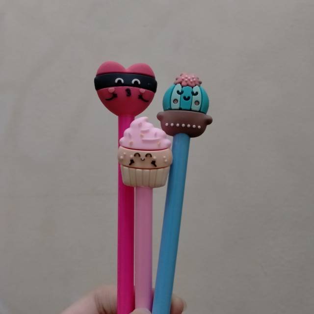 

bolpen karakter