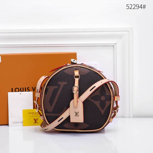 LV BOITE CHAPEAU GIANT