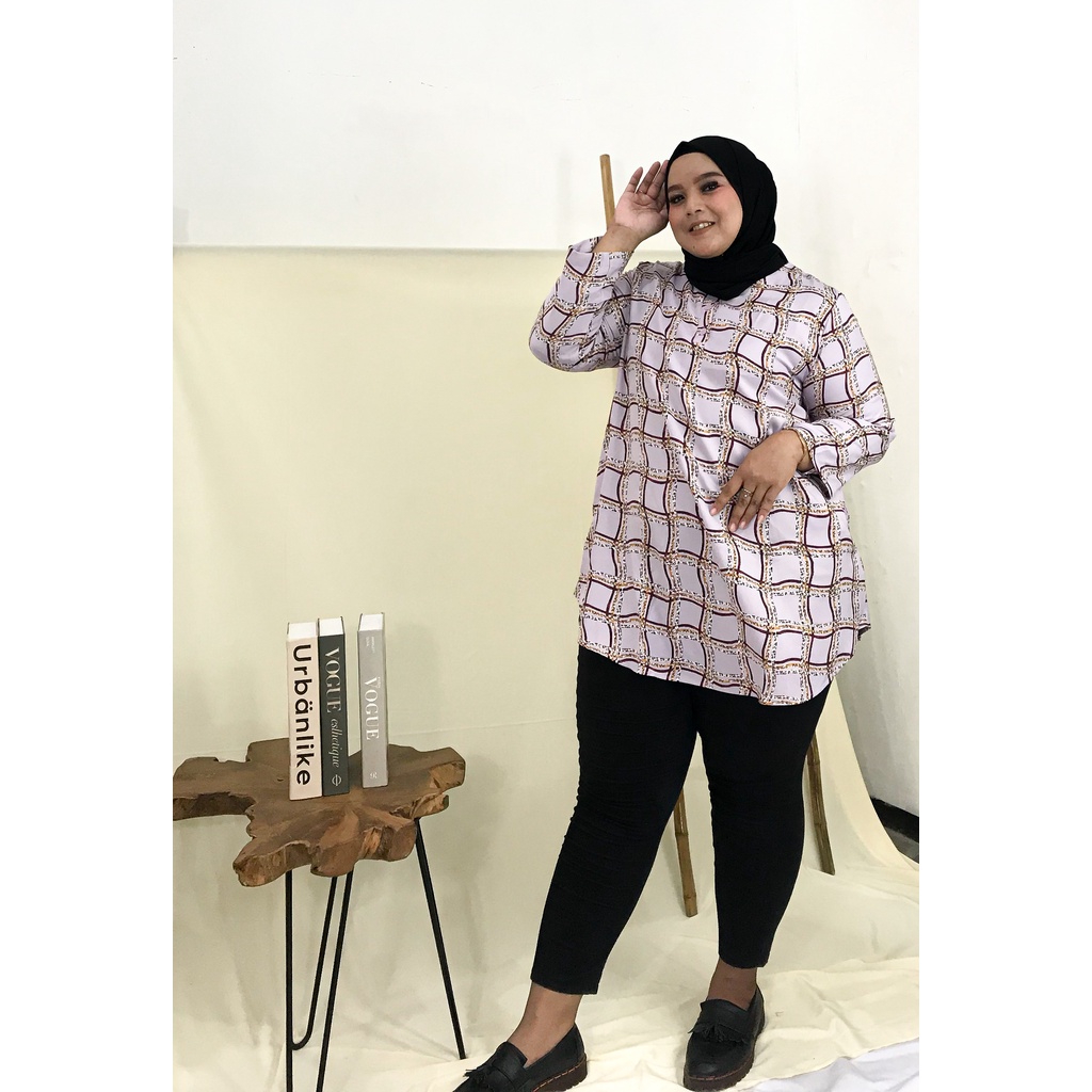 Ezpata Atasan Tunik Jumbo Bigsize Katun Shakila Lengan Panjang Kancing Depan Busui Friendly Motif Kotak LD 122cm Termurah Terbaru