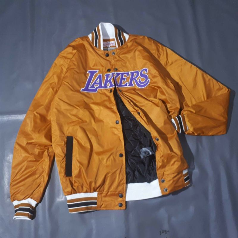 jaket bomber lakers