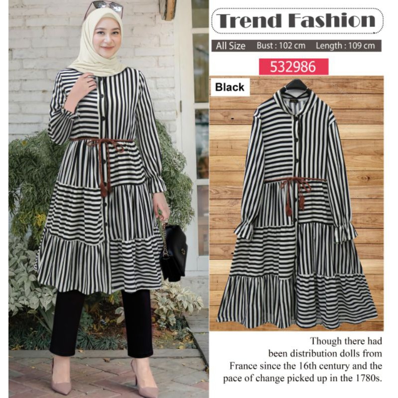 Tunik wanita motif garis-garis