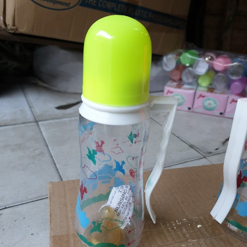 Botol susu Top 240 cc-1