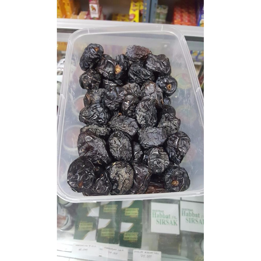 

KURMA AJWA Asli Kurma Nabi 500 Gram N49