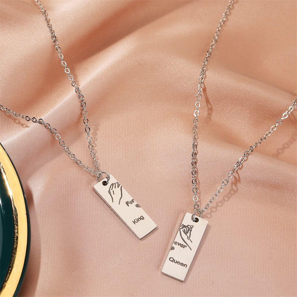 Kalung Pasangan Nanas Hadiah Hari Valentine Baru Anti Karat King Queen
