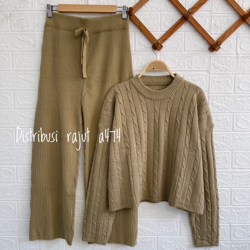 ONESET SETELAN SWEATER RAJUT ANNISA COLAR KULOT