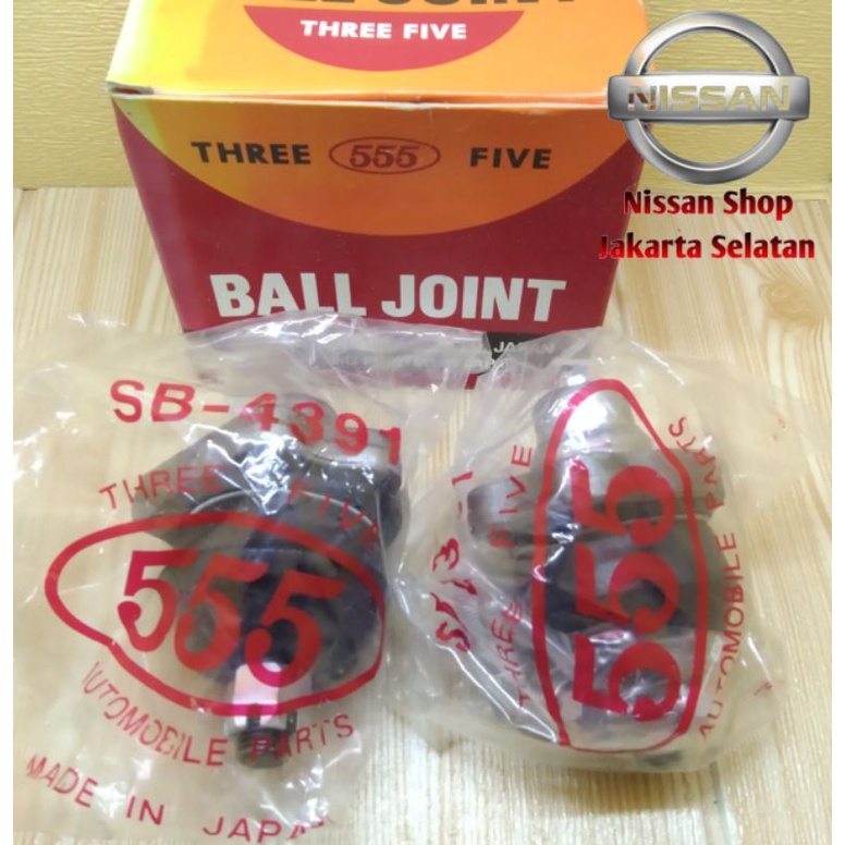 Ball Joint Atas Nissan Terrano