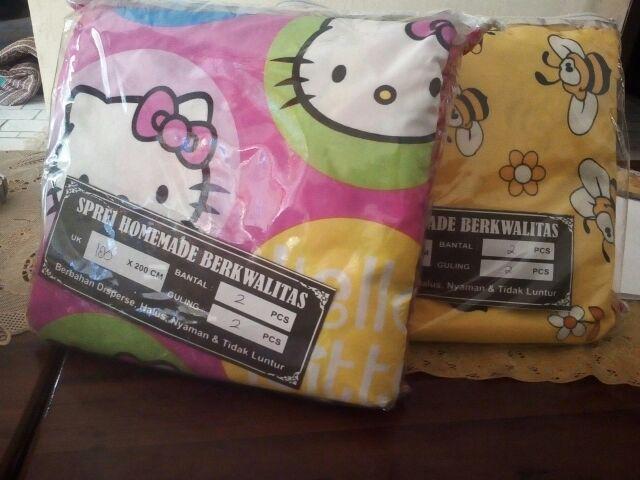 Sprei Homemade White Girls