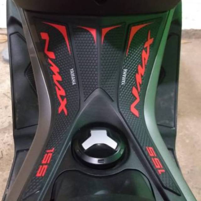 Tankpad nmax 2016-2019 pelindung alas kaki yamaha nmax 155 karet