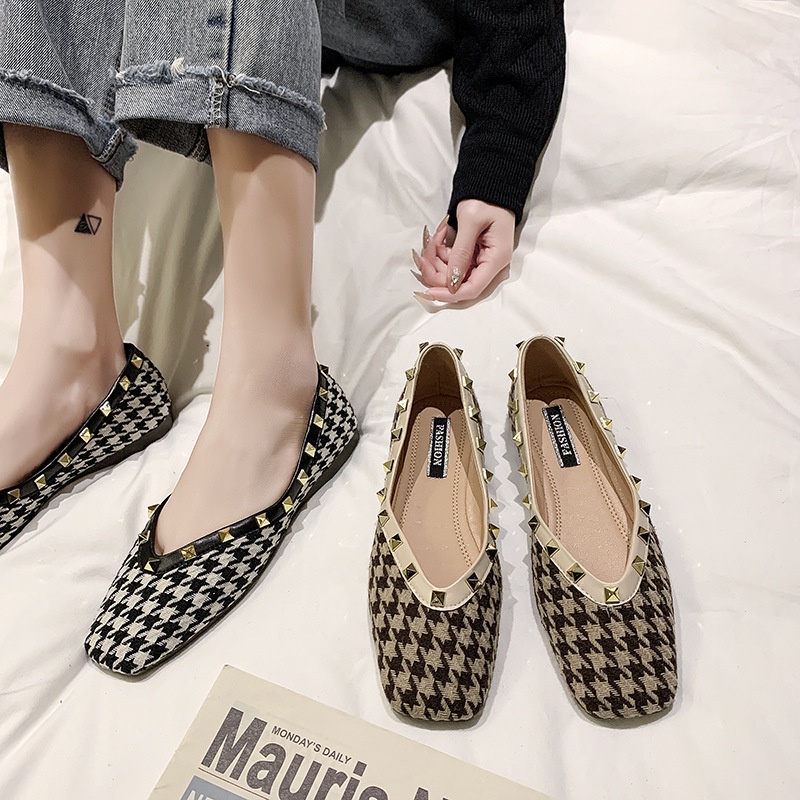 Flat shoes wanita G21