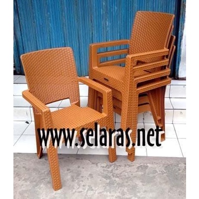 Kursi sender plastik motif anyaman rotan Napolly 8R3 Arm