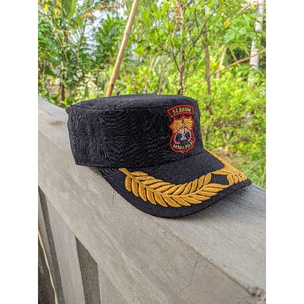 topi komando senkom