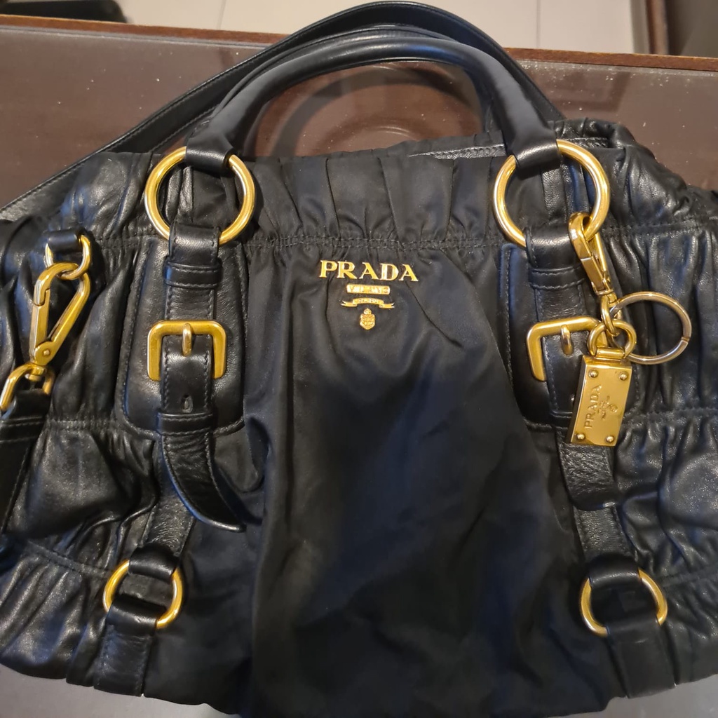 Preloved Tas Wanita Prada Black Authentic Original