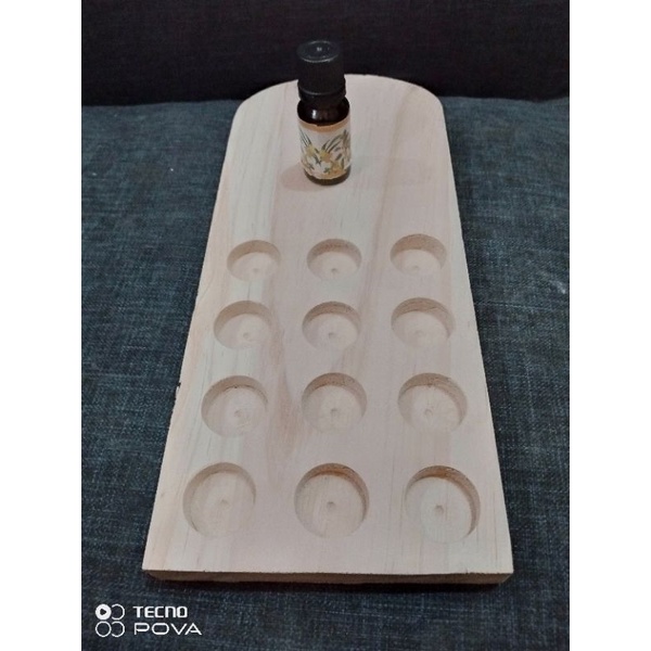 Murah lebay  Rak oil essential Young living jati Belanda 12 slot + diffuser aromaterapi