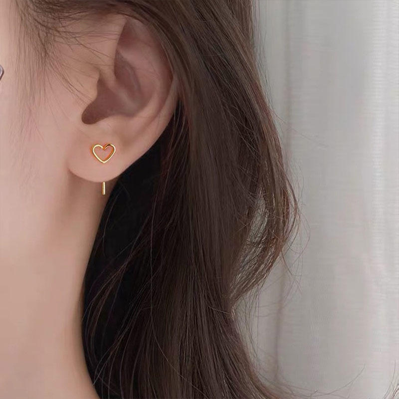 We Flower Anting Tusuk Gantung Desain Hati Hollow Gaya Korea Untuk Wanita