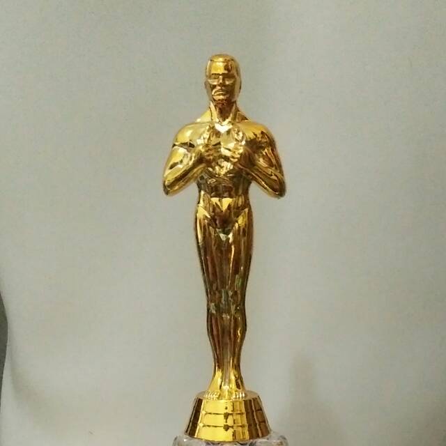 Sparepart Asesoris Figur Kepala Patung Dewi Oscar Trophy Piala Shopee Indonesia