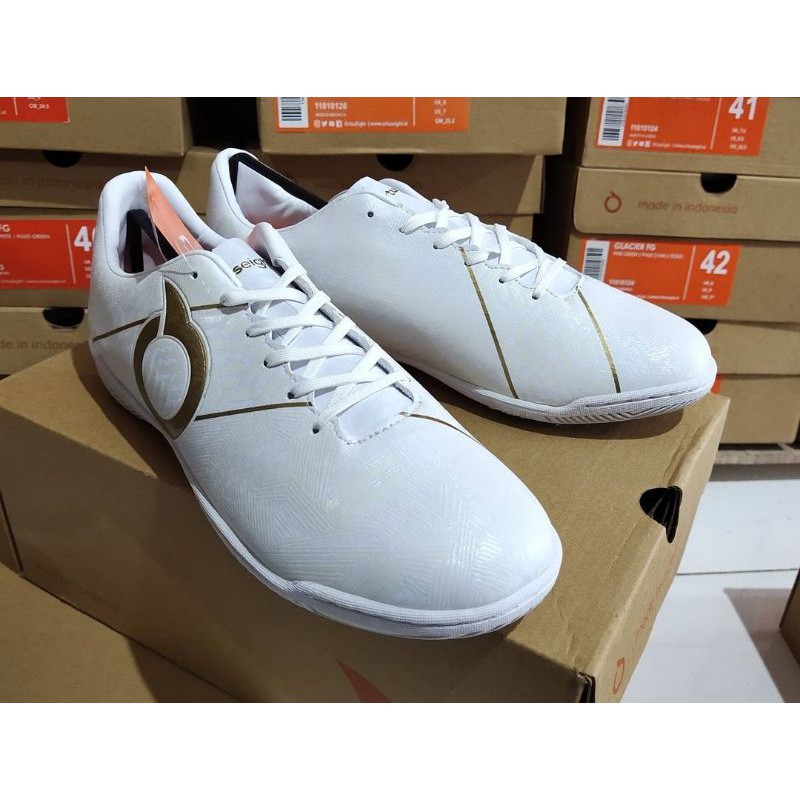 Sepatu Futsal Ortuseight Sabre IN Original