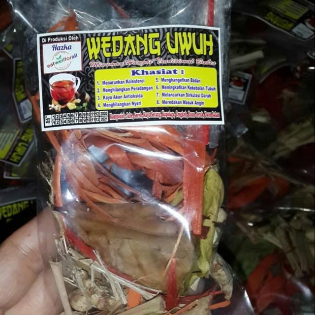 

Minuman herbal wedang uwuh