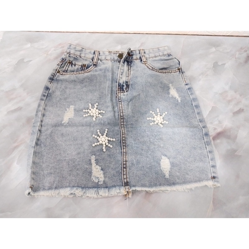 HUES.ID Celana pendek wanita dewasa hotpants stretch cewek 4070