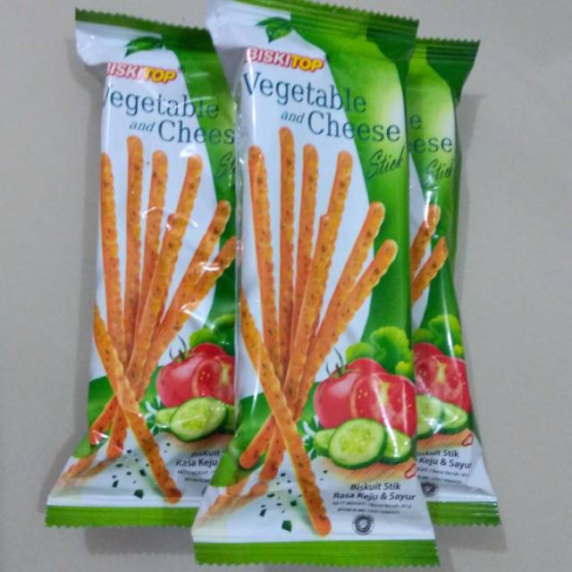 SNACK / CEMILAN BISKITOP VEGETABLE & CHEESE STICK, KUE MURAH MOJOKERTO