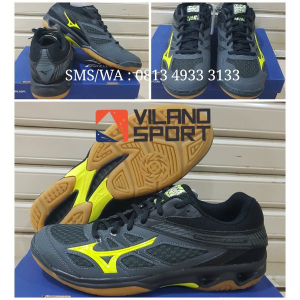 Sepatu Mizuno Thunder Blade Black BO891 CN BAT