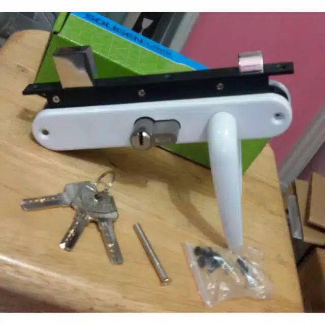 Kunci Pintu Kawat Nyamuk Soligen