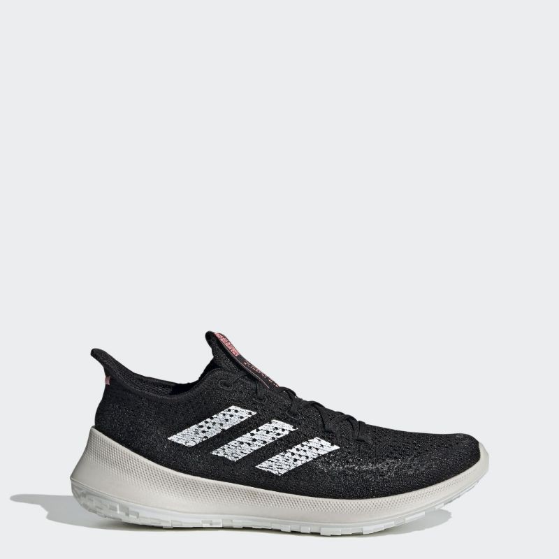 adidas RUNNING Sepatu Sensebounce+ SUMMER.RDY Wanita Hitam EF0326