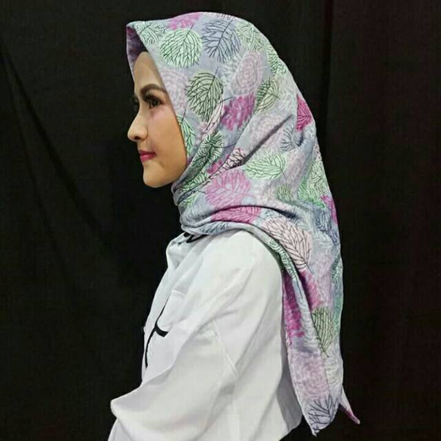 segi empat motif wolfis