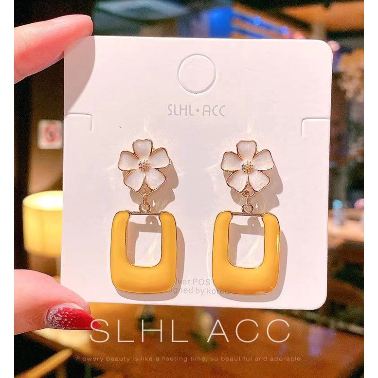 (Hello Girl)E19 Anting Bunga Sguare Fashion Wanita Stud Earrings Import