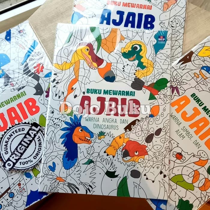 Buku Mewarnai Ajaib : Warna, Angka, Dan Dinosaurus by Larousse