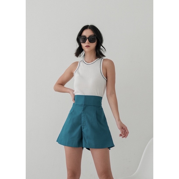 [LAVIA] Rhea Shorts / Celana pendek HW