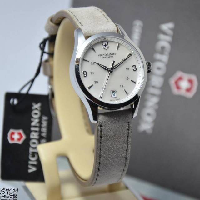 Jam Tangan Wanita Victorinox Swiss Army 241662 Alliance Silver Leather Original Murah