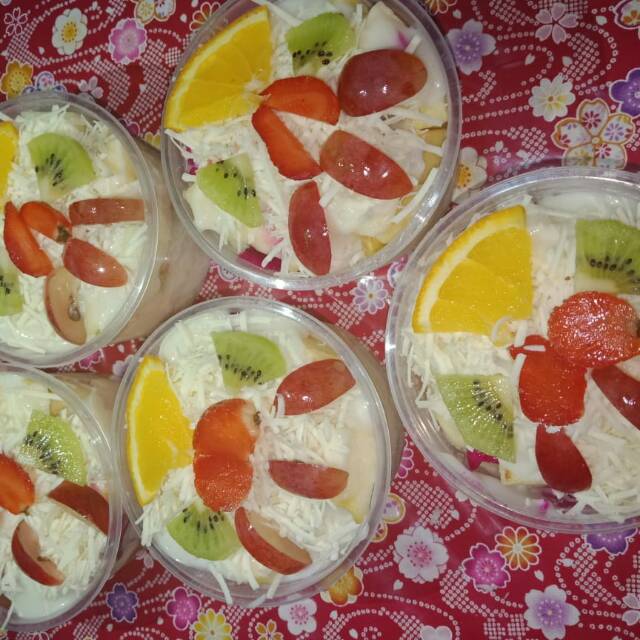 

Salad buah BLACK