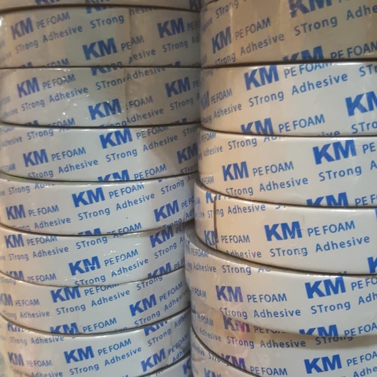 

Isolasi KM Double Tape KM 24mm x 5M Pe Pom